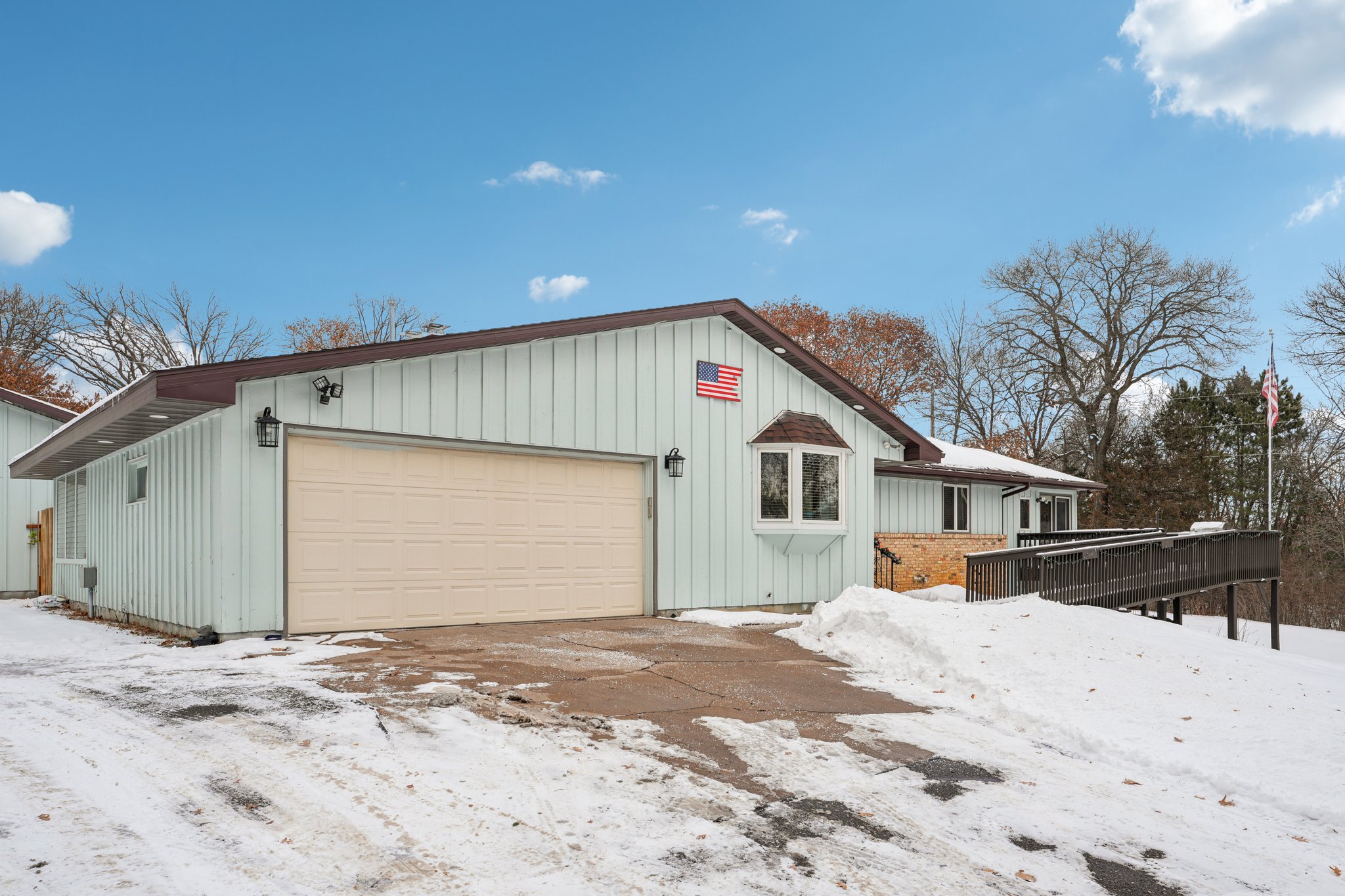 177th Ave NW-S0302-004.jpg