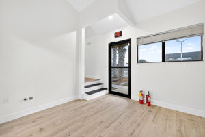 Receiving Area 1 of 4