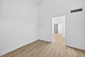 Receiving Area 3 of 4