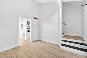 Receiving Area 4 of 4