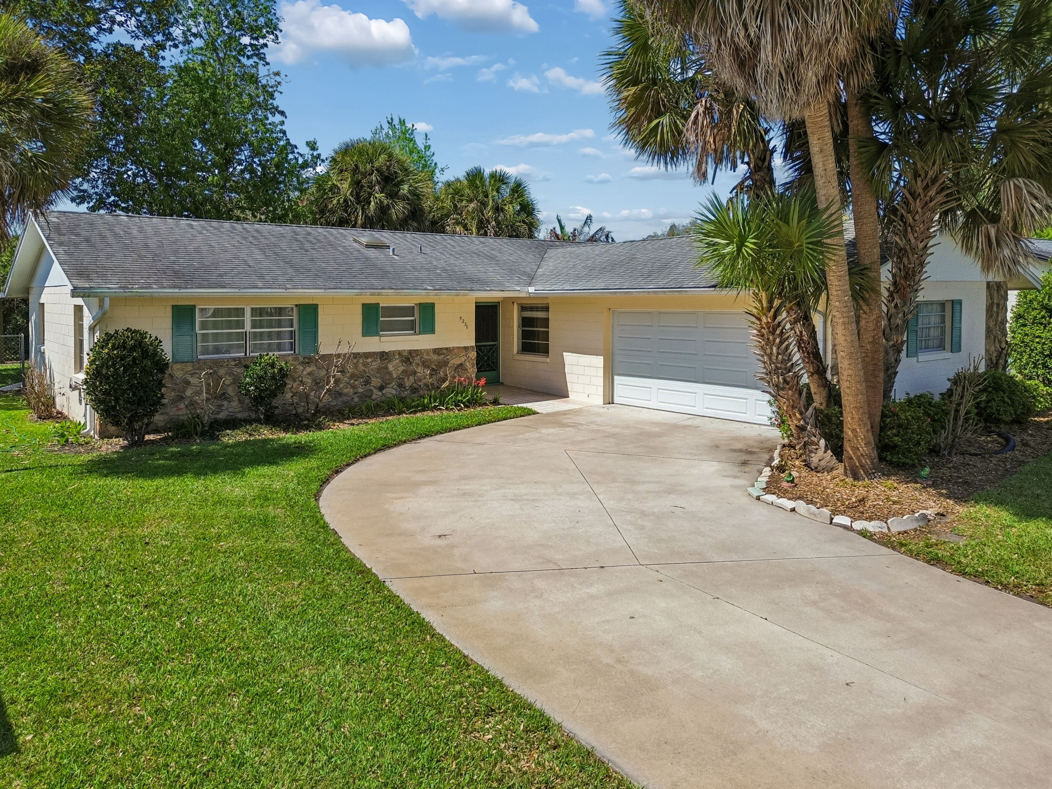 Welcome Home! 5326 Tangerine Ave. Winter Park, FL 32792