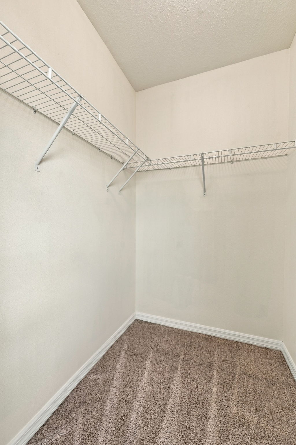 Bedroom3 Closet