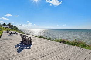 Lake Rd W apt 1024-022.jpg
