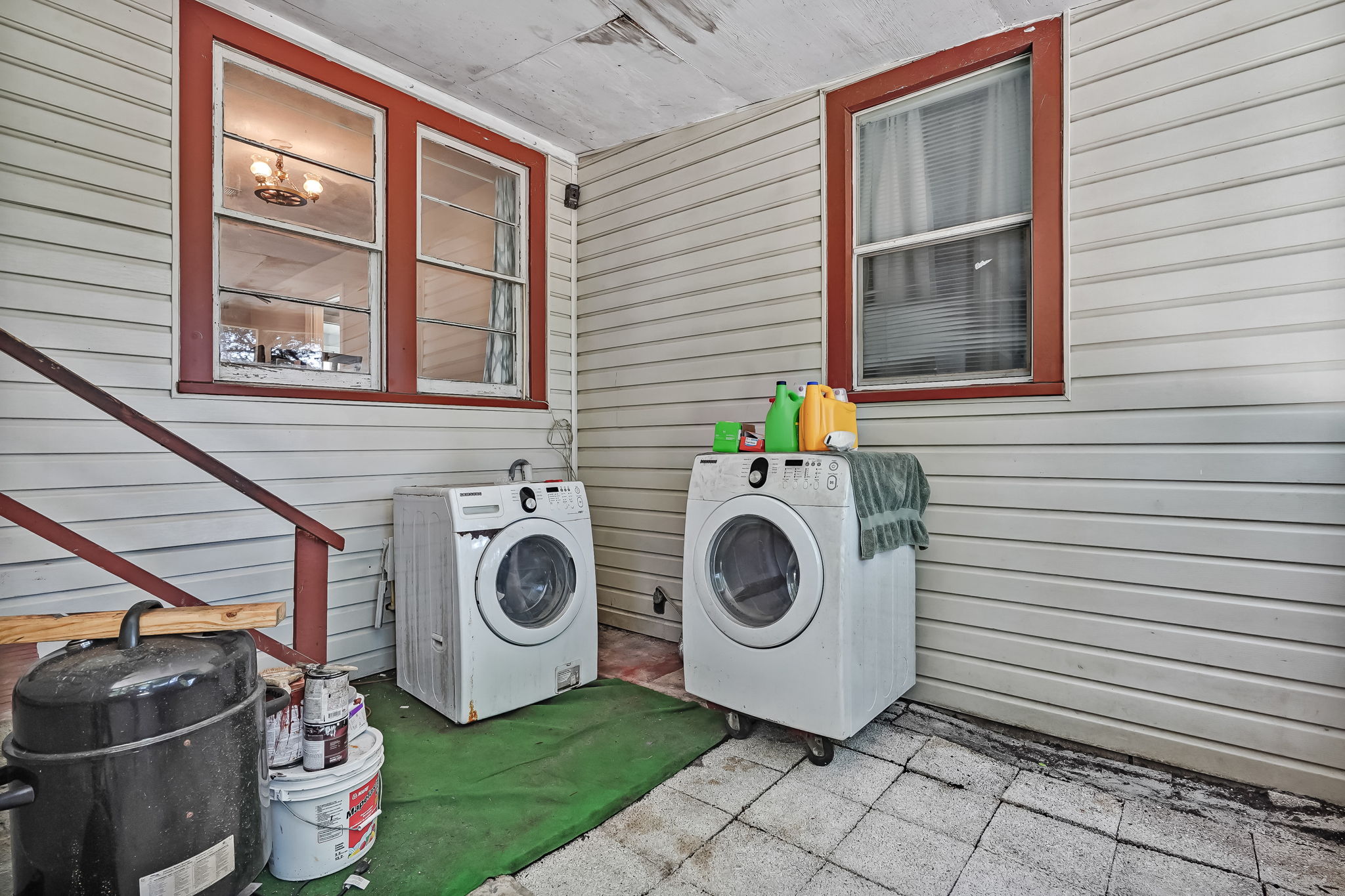 Covered Porch