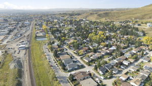  Photo 44