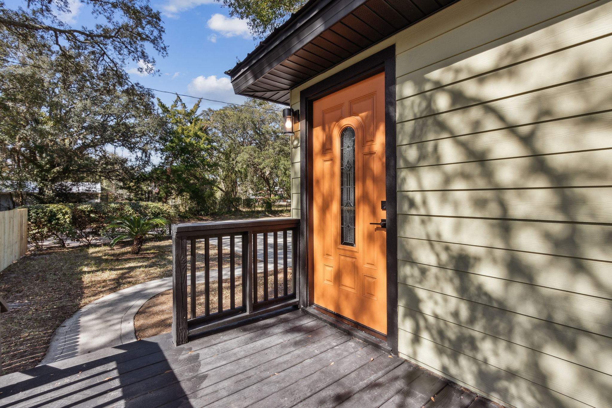 Front Entry Detail