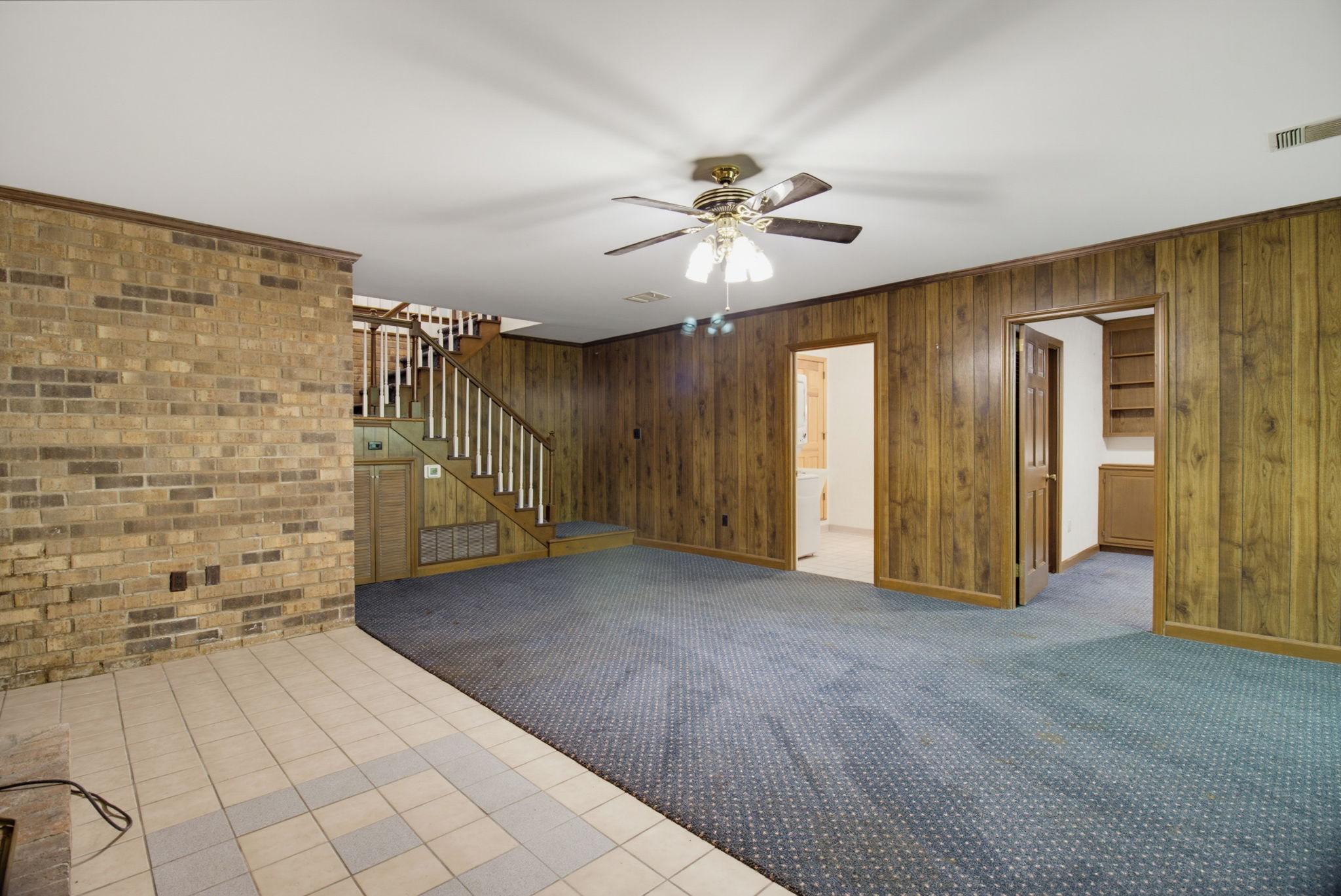 524 Eastwood Dr-24