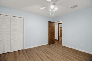 524 Eastwood Dr-22