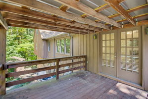 524 Eastwood Dr-31