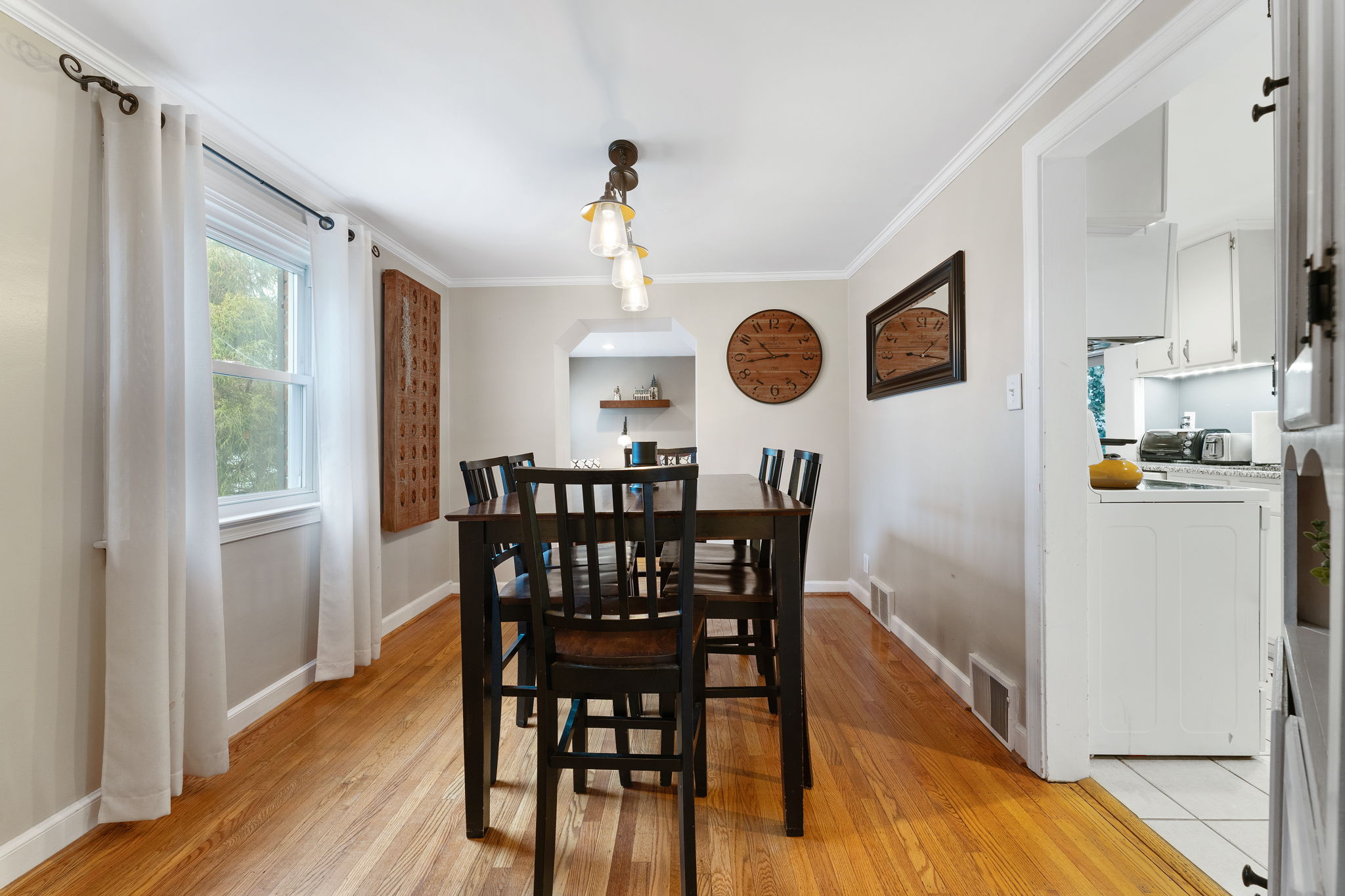 524 Enfield Rd, Oreland, PA 19075, USA Photo 5