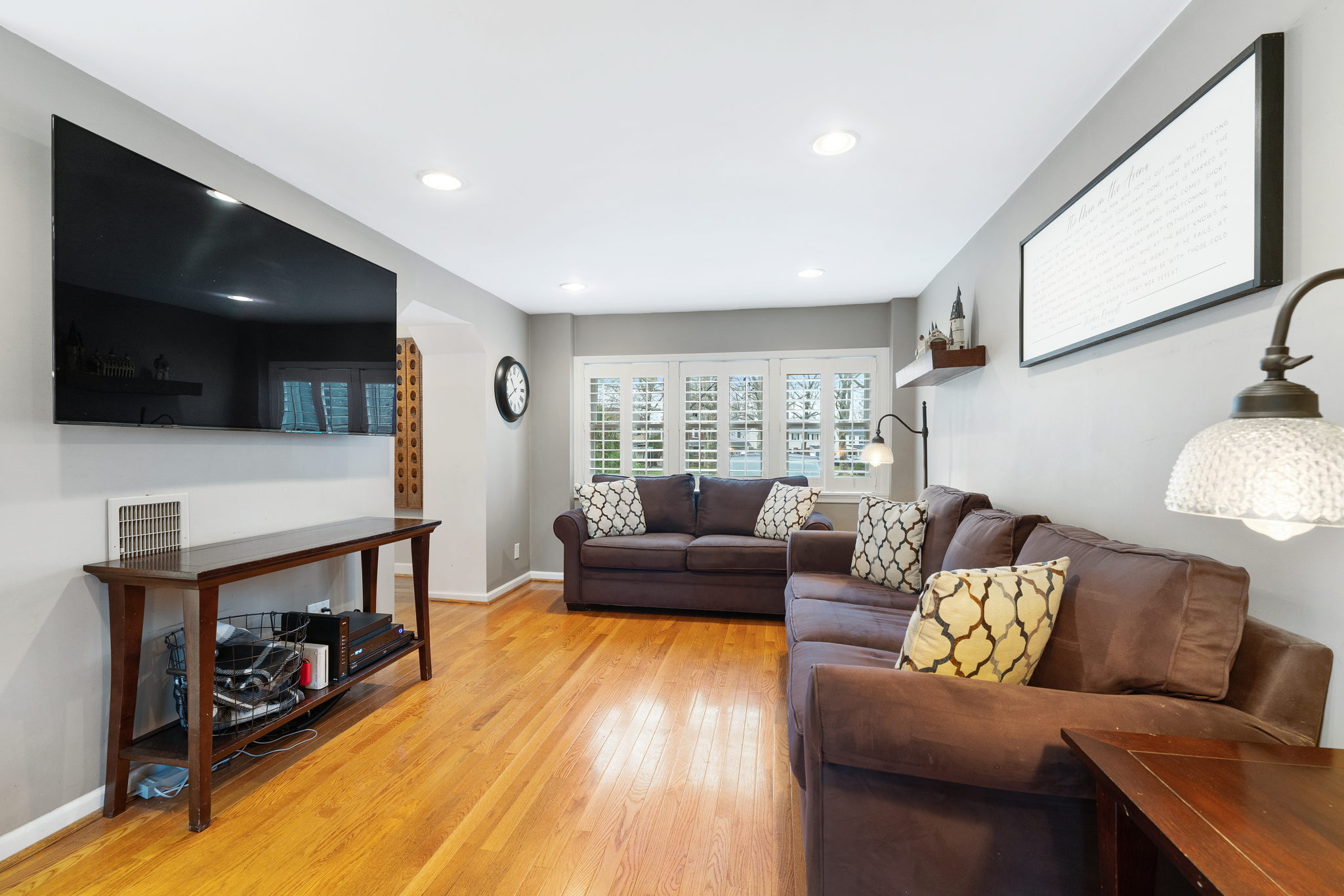 524 Enfield Rd, Oreland, PA 19075, USA Photo 8