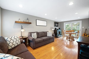 524 Enfield Rd, Oreland, PA 19075, USA Photo 8