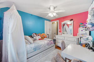 524 Enfield Rd, Oreland, PA 19075, USA Photo 24