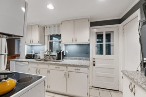 524 Enfield Rd, Oreland, PA 19075, USA Photo 12