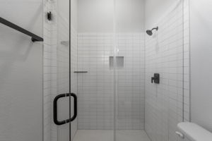  Photo 35