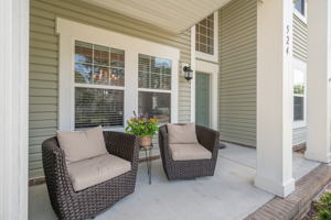 524 Hanbury Rd W, Chesapeake, VA 23322, USA Photo 4