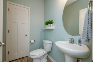 524 Hanbury Rd W, Chesapeake, VA 23322, USA Photo 11