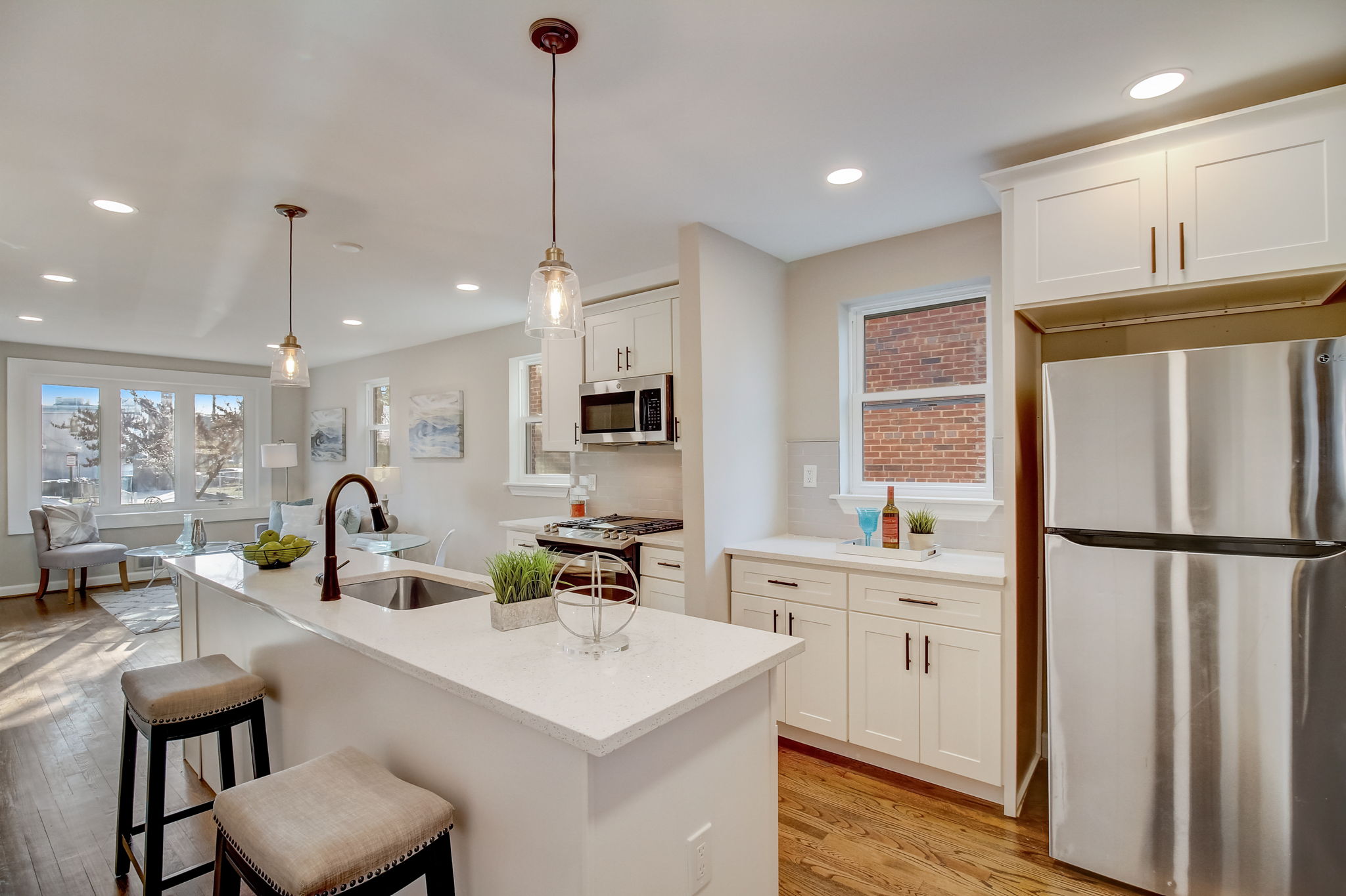Oglethorpe St NE-015