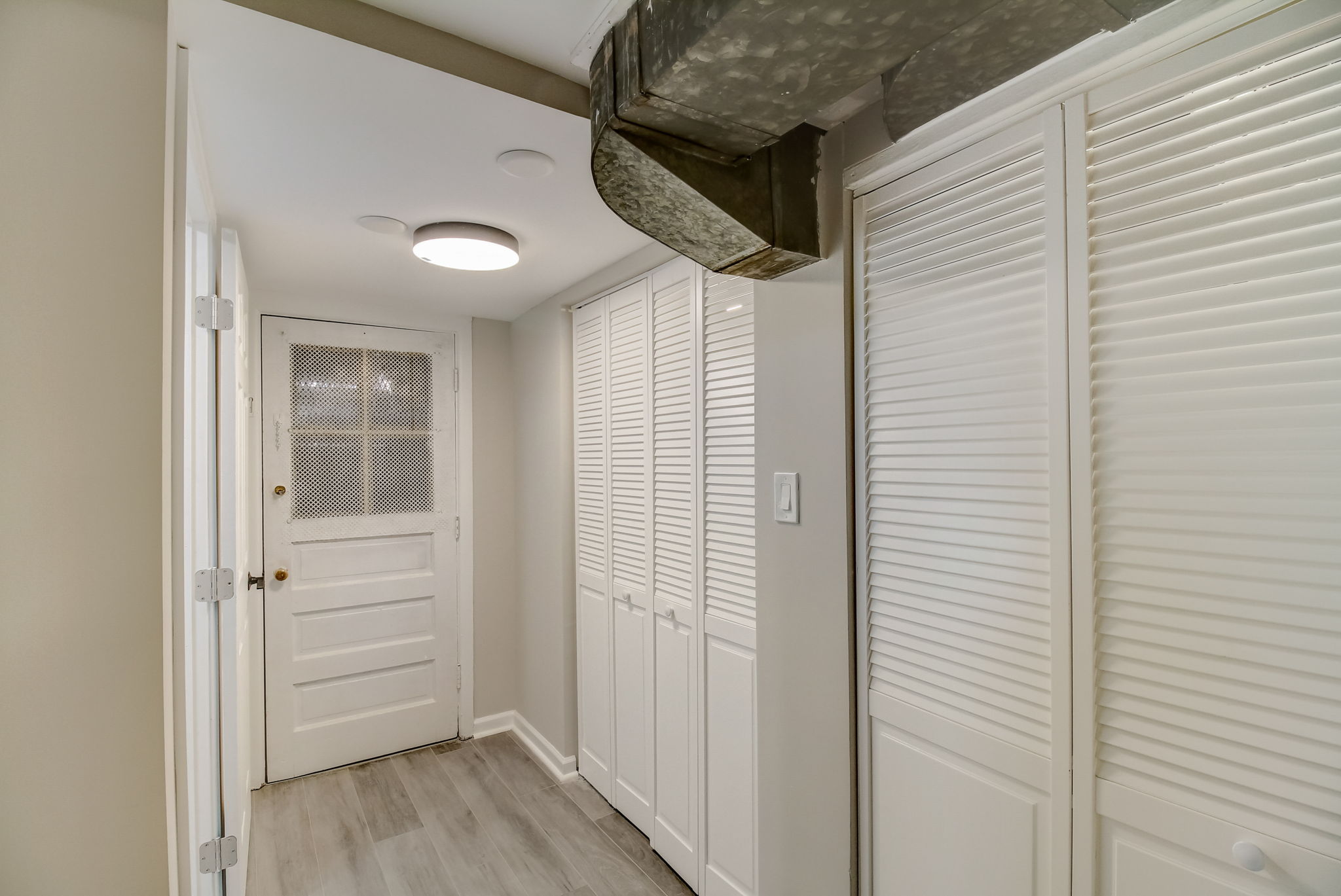 Oglethorpe St NE-021