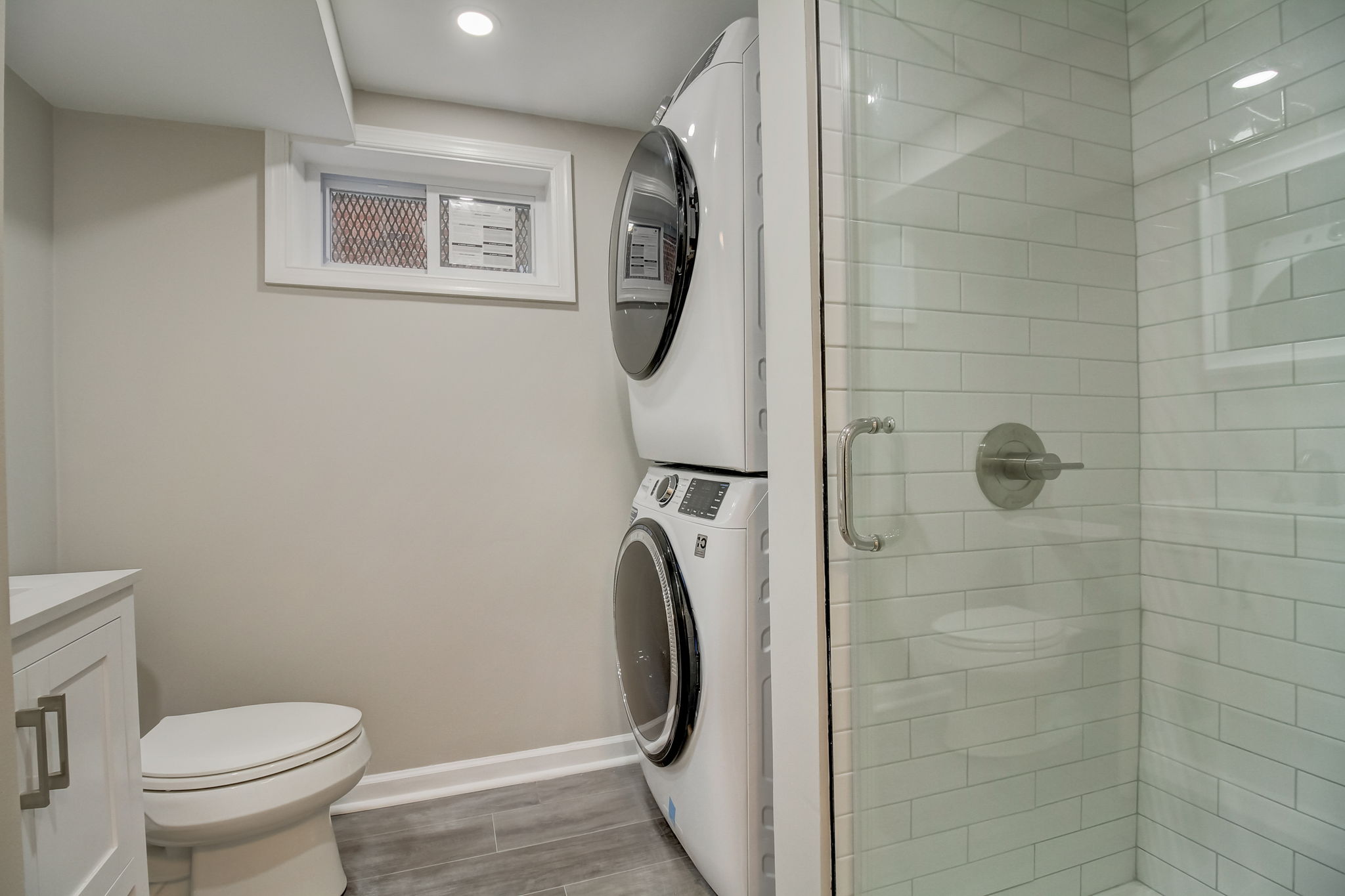 Oglethorpe St NE-023