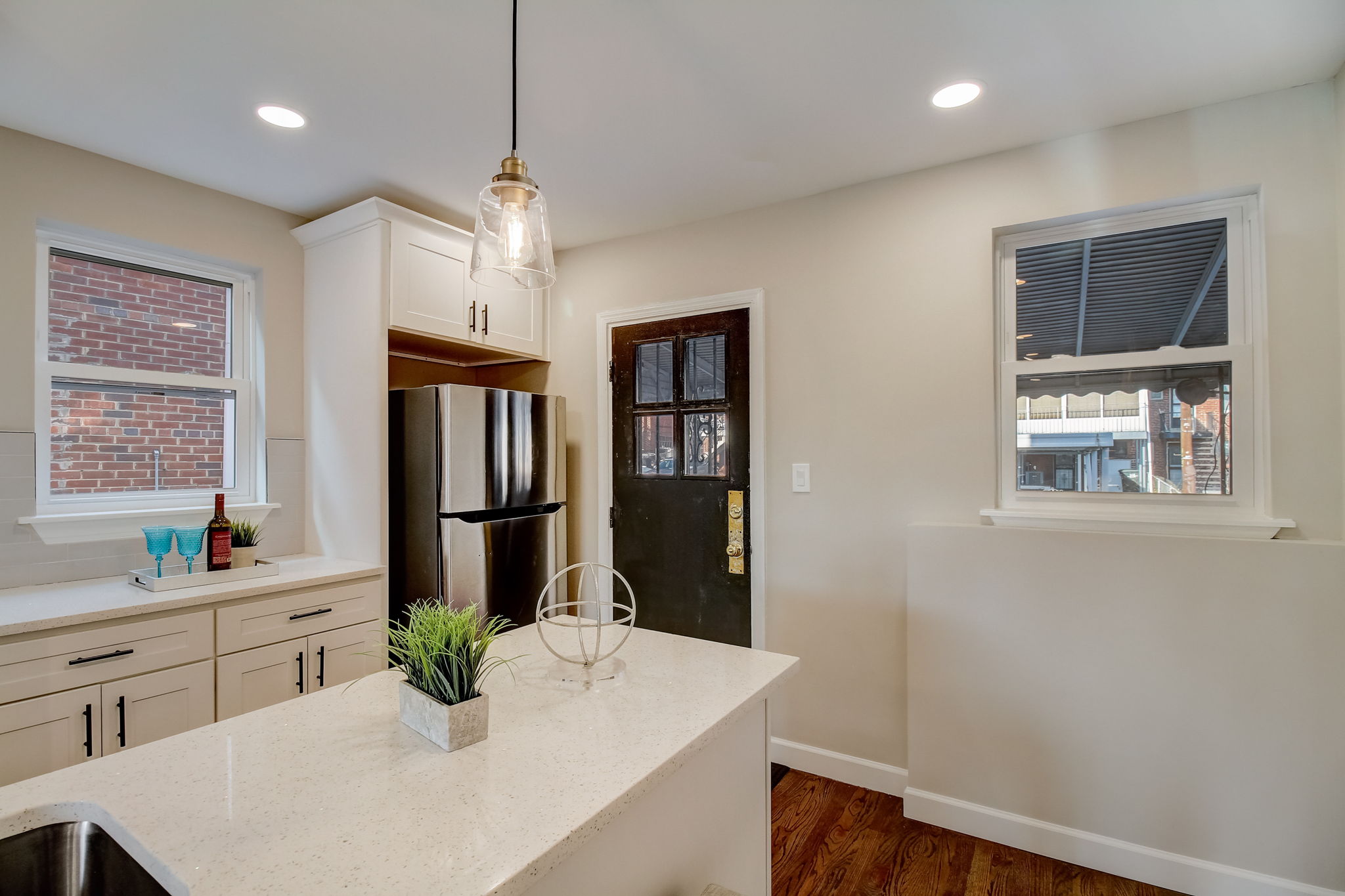 Oglethorpe St NE-016