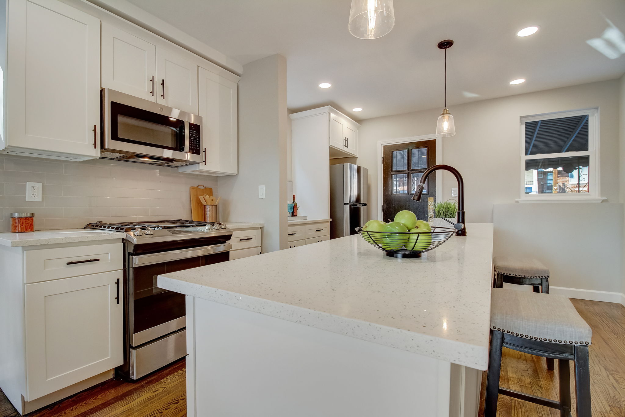 Oglethorpe St NE-024