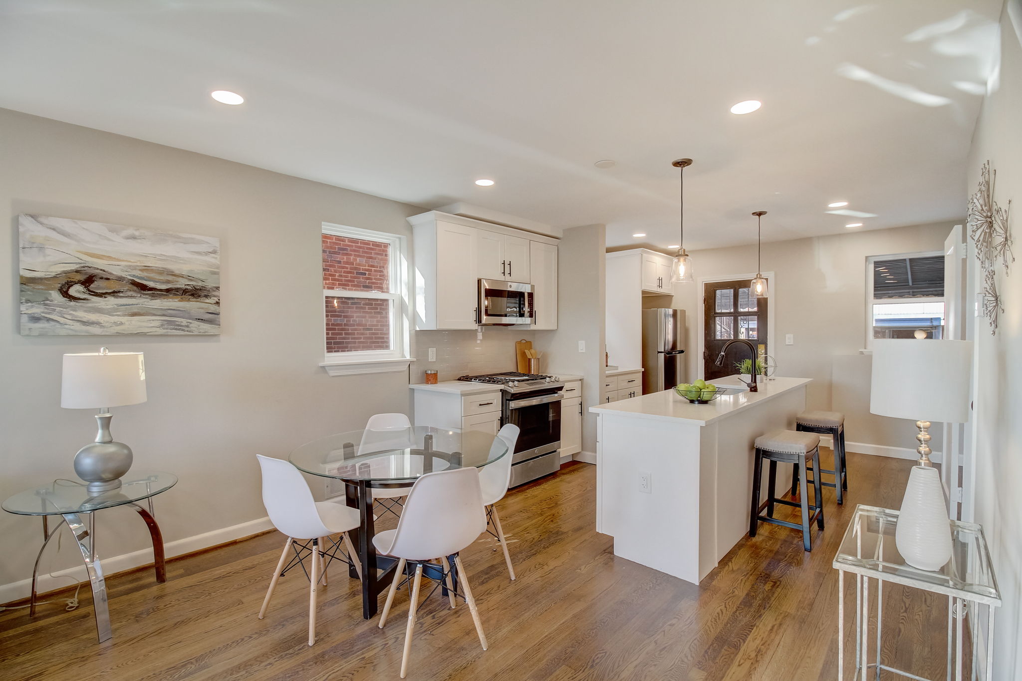 Oglethorpe St NE-009