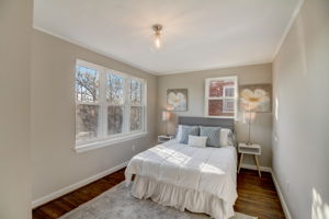 Oglethorpe St NE-033