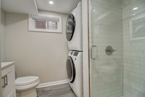 Oglethorpe St NE-023