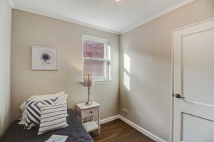 Oglethorpe St NE-032
