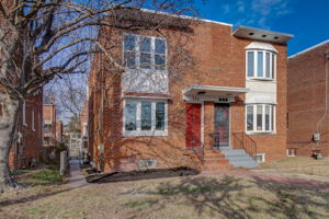 Oglethorpe St NE-001
