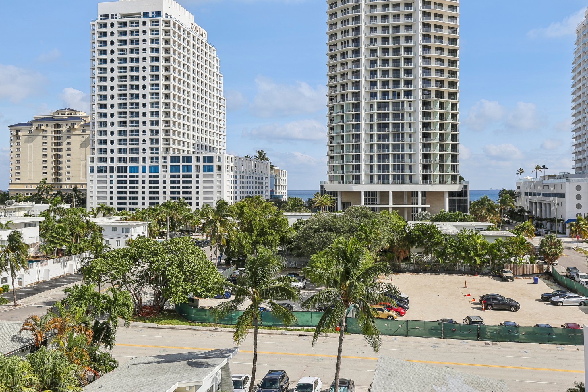 Orton Ave #604-031.jpg