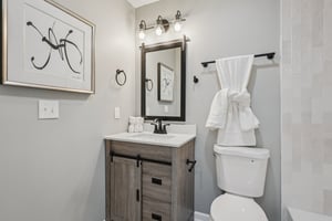 Paines Ave NW-2106-029.jpg