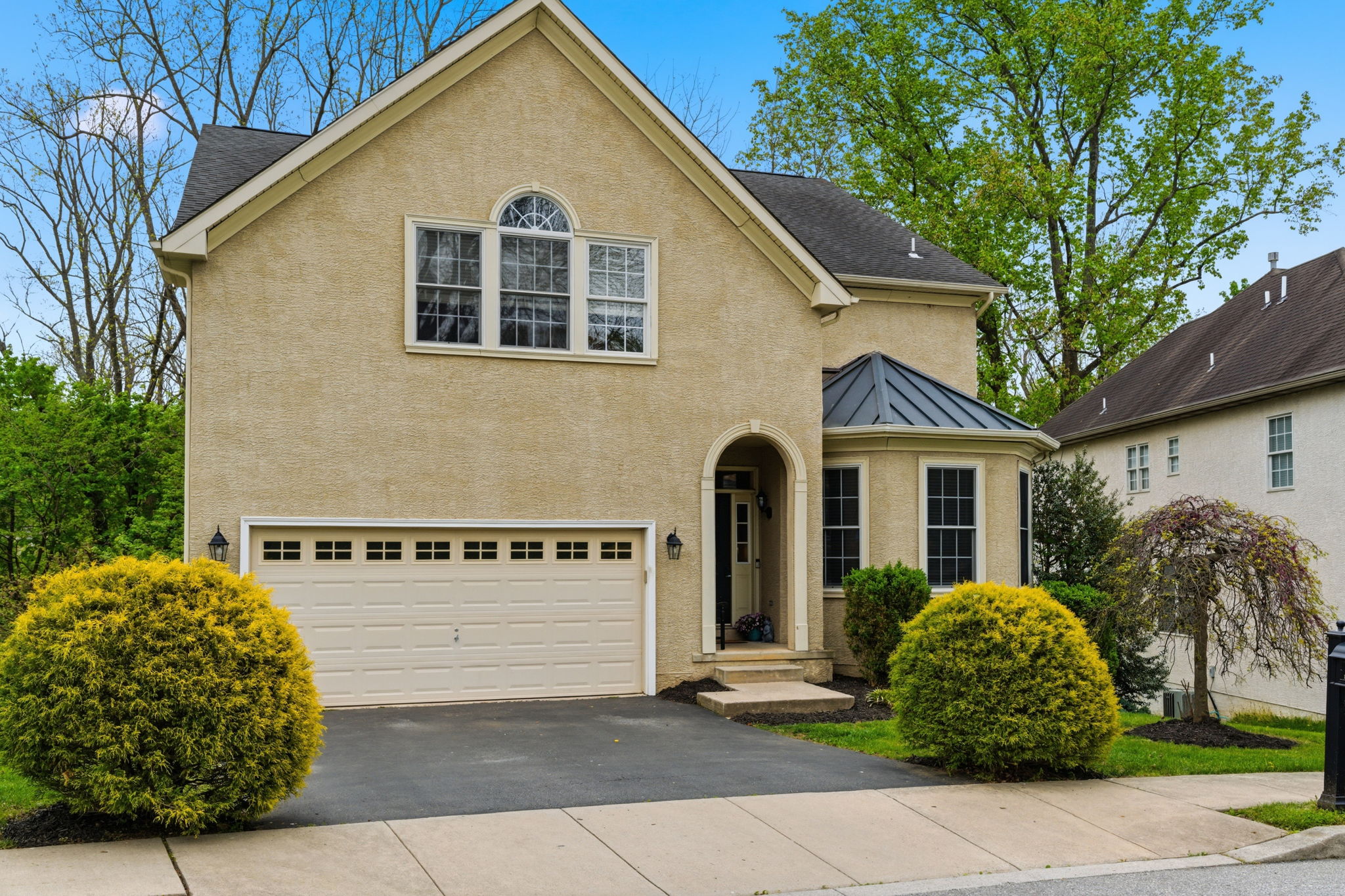 Front Exteriors (6)