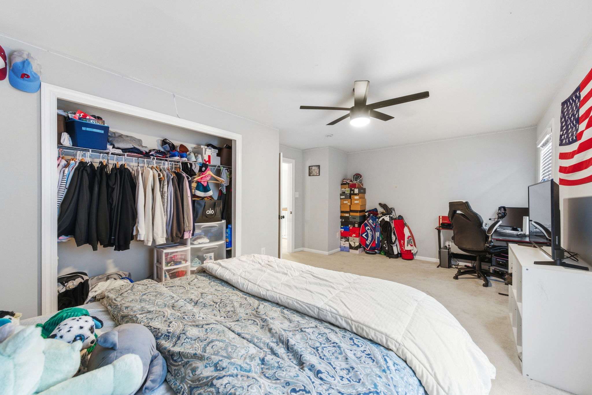 Interiors (49)