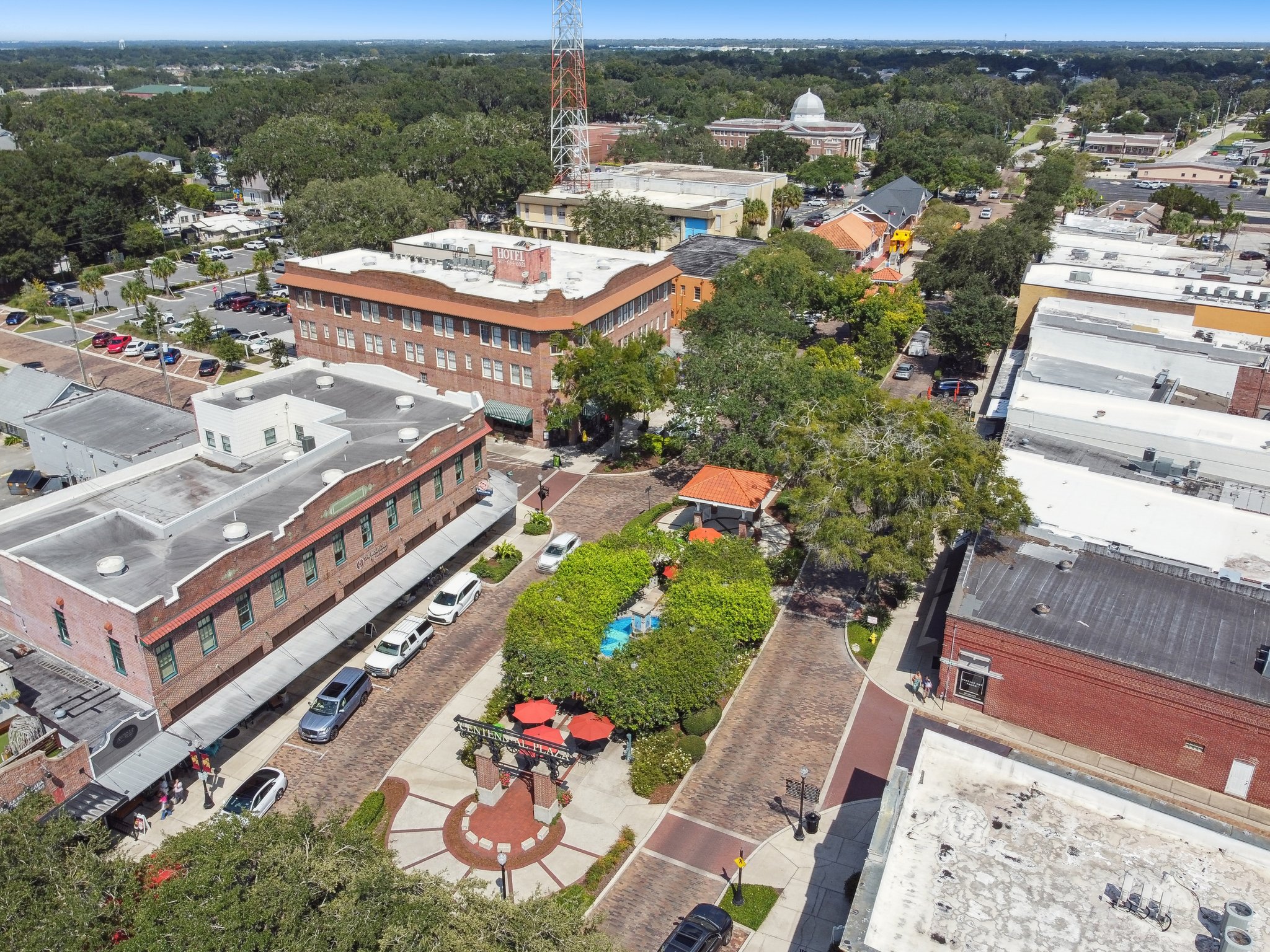 Centennial Plaza-Plant Street