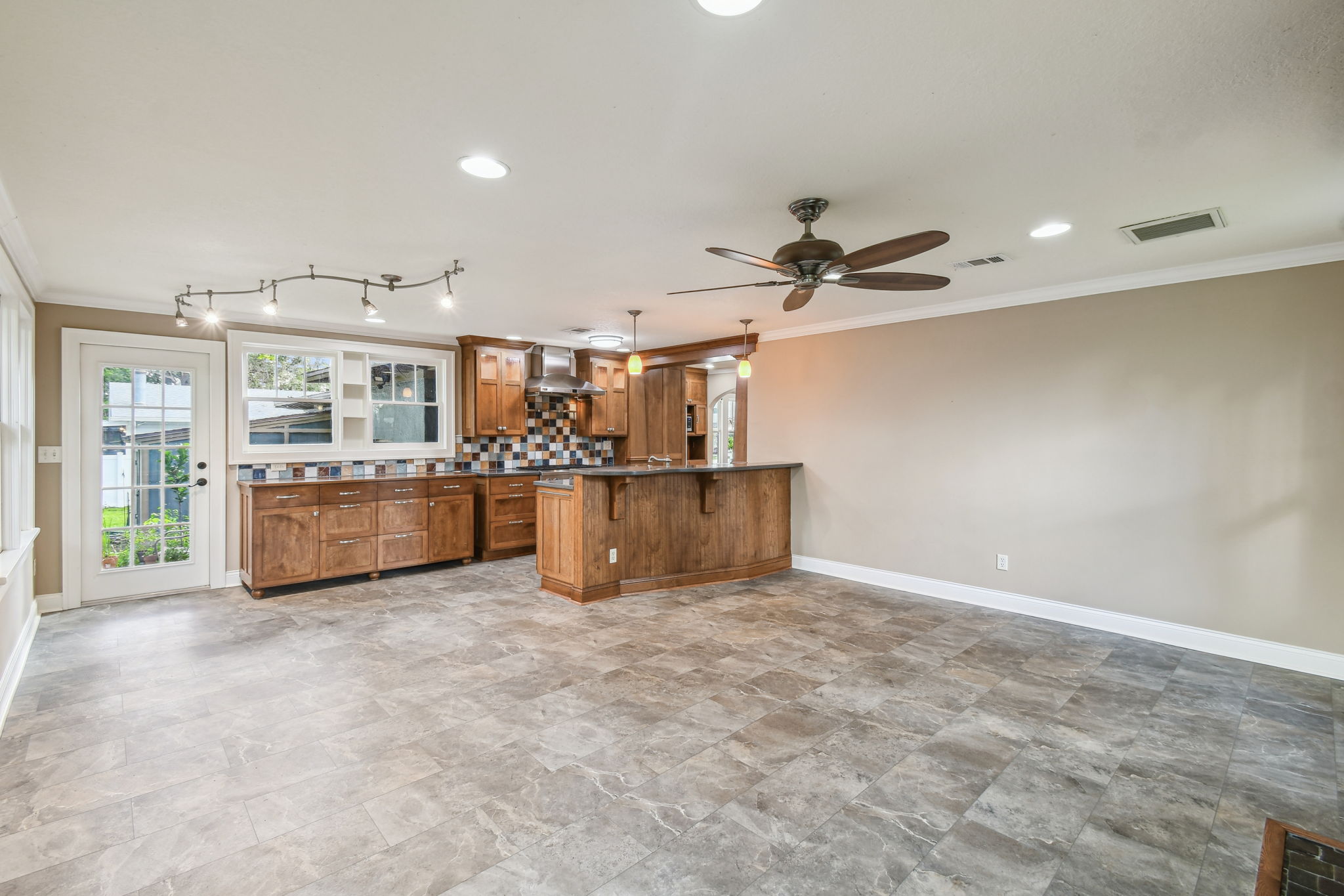 Spacious family room with new LVP flooring