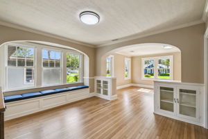 Matching built-in display cabinets