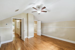 Primary bedroom - walk in closet on right side