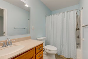  Photo 32
