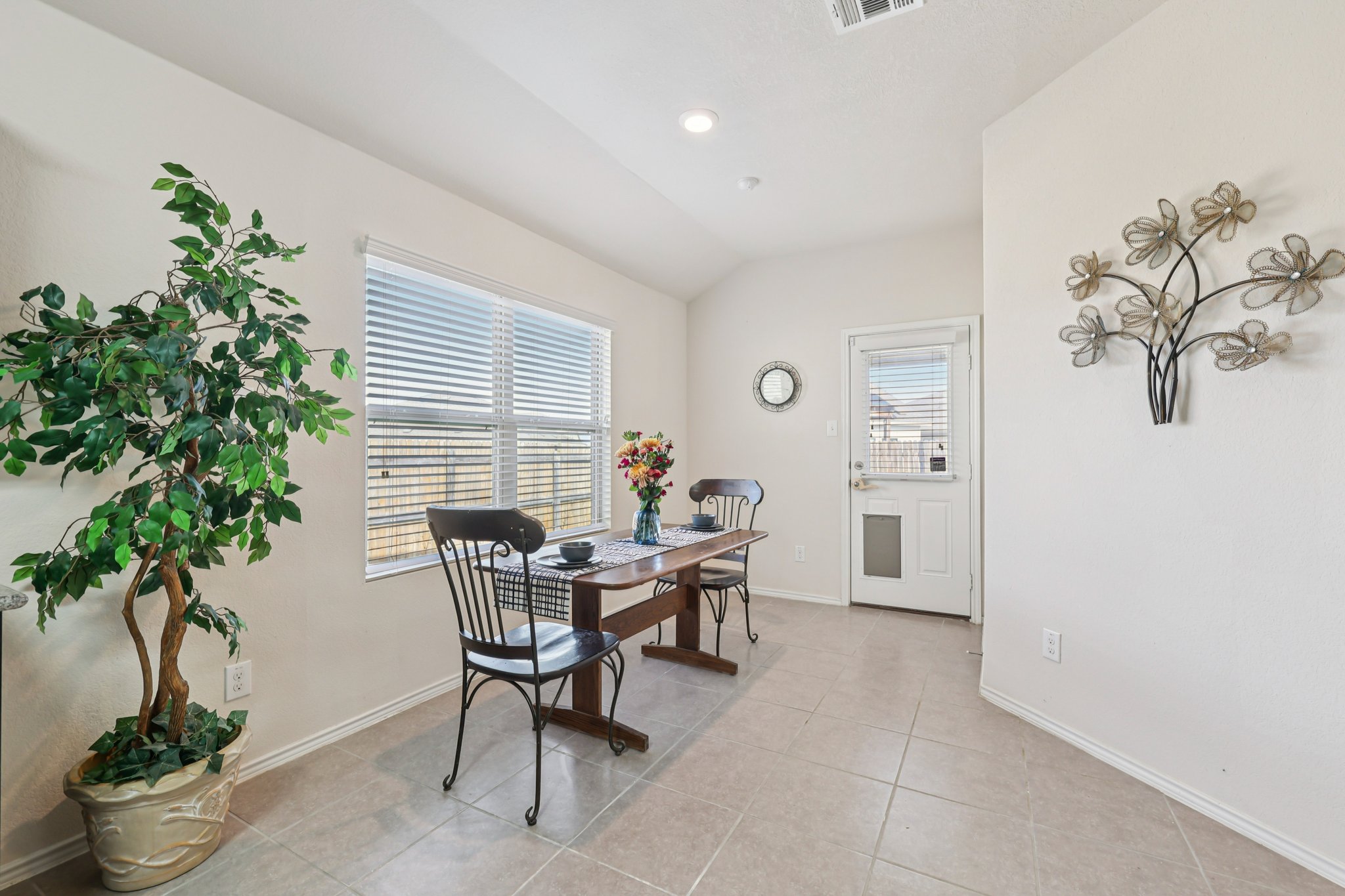 Shimek St-S0601-012.jpg