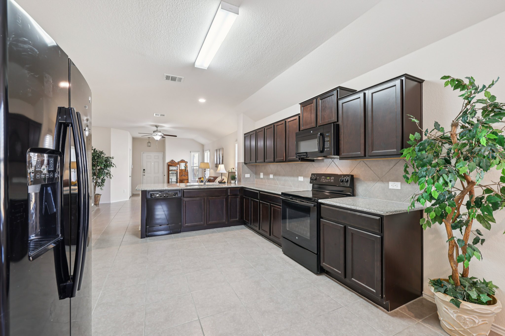 Shimek St-S0601-014.jpg