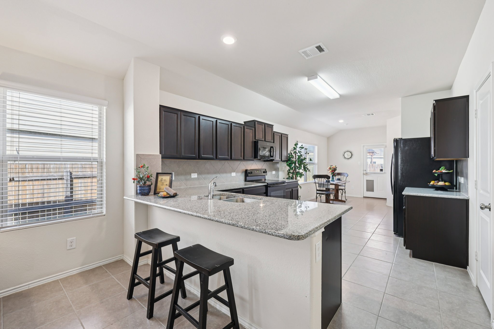 Shimek St-S0601-019.jpg