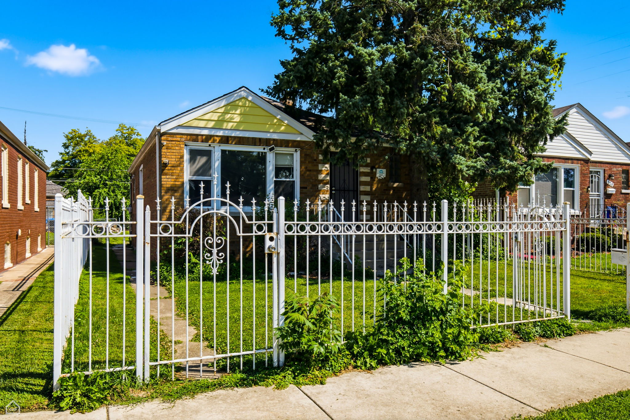 524 W 127th Pl_002