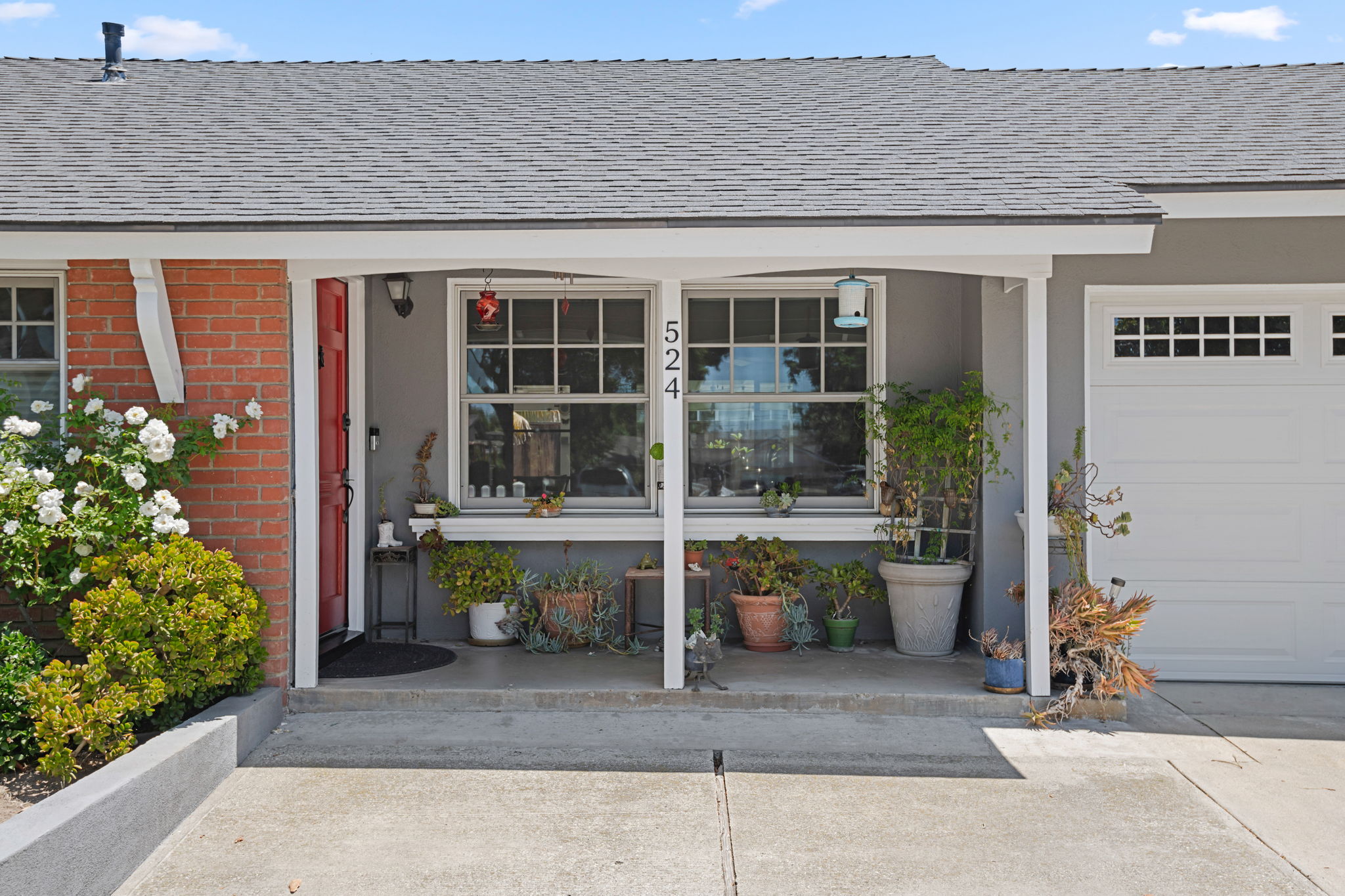 02-Front Porch