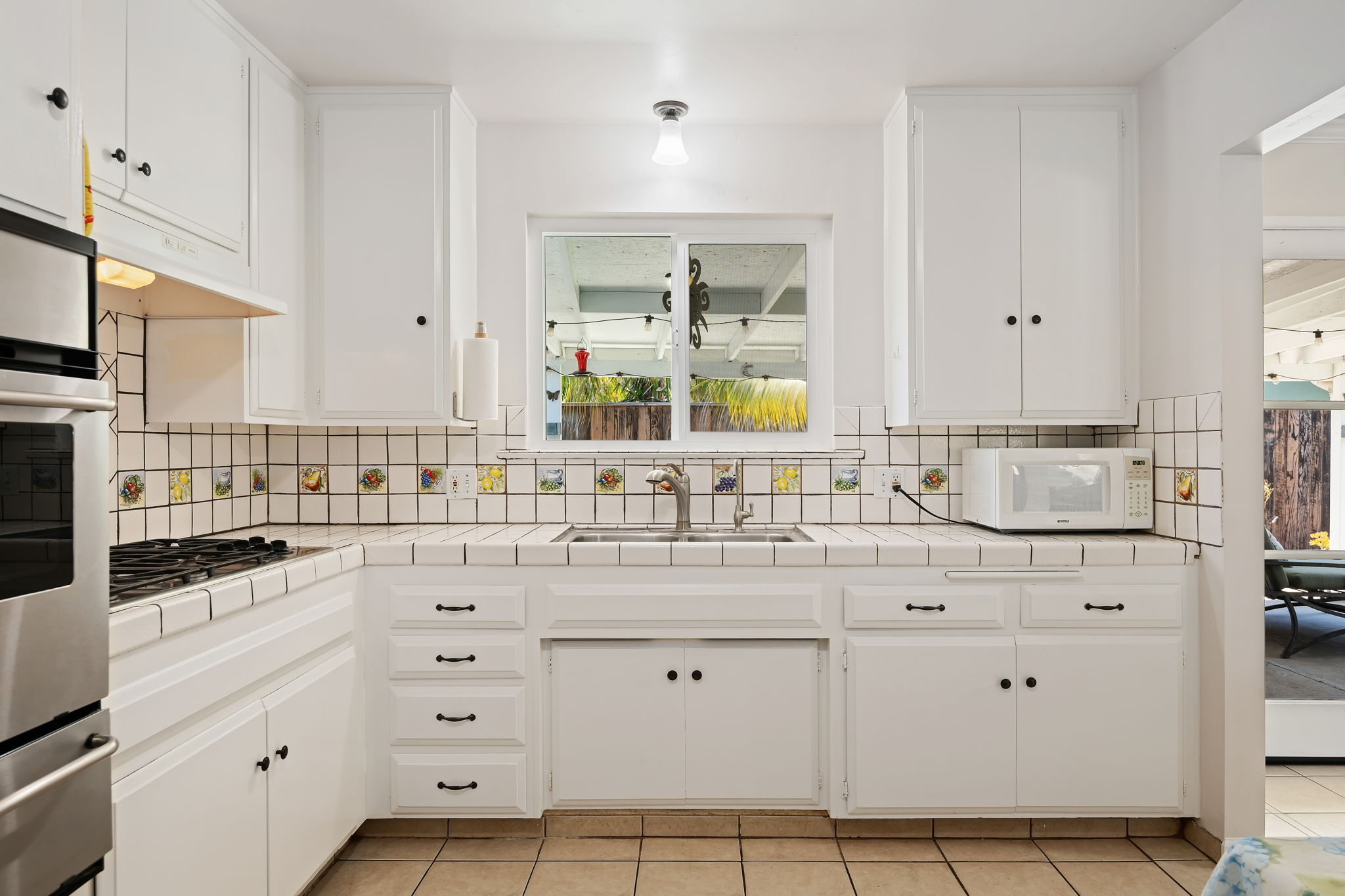 11-Kitchen