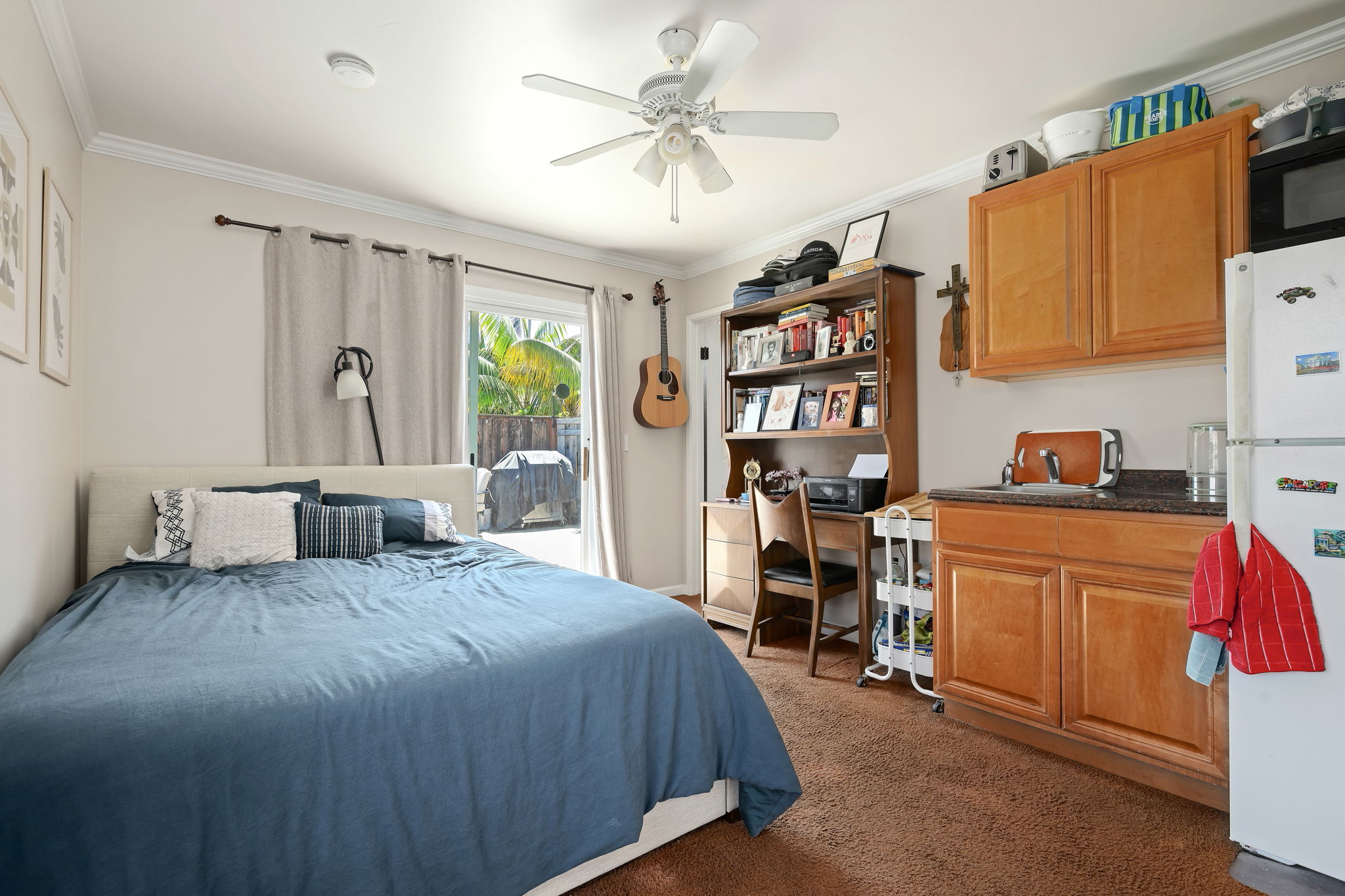 24-Bedroom