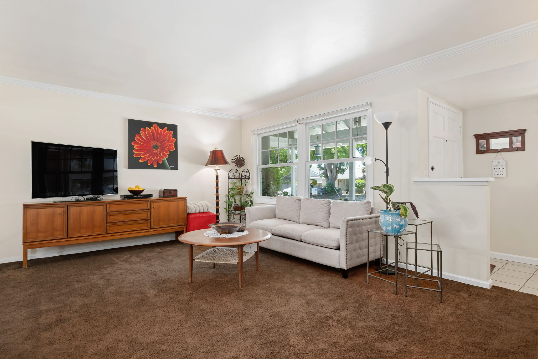 04-Living Room