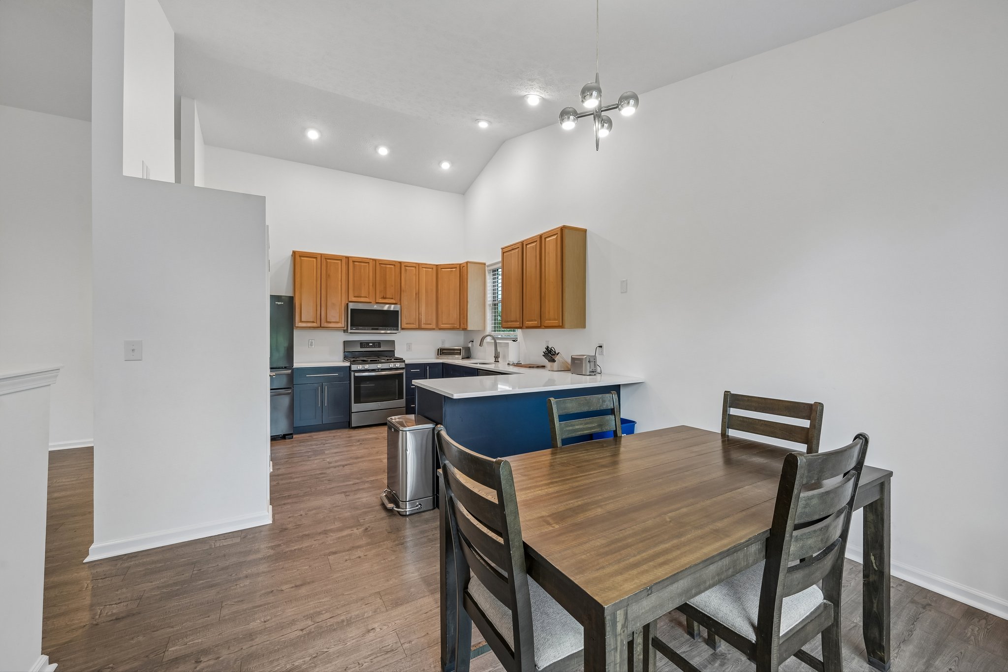 Zephyr Way-S2309-012.jpg