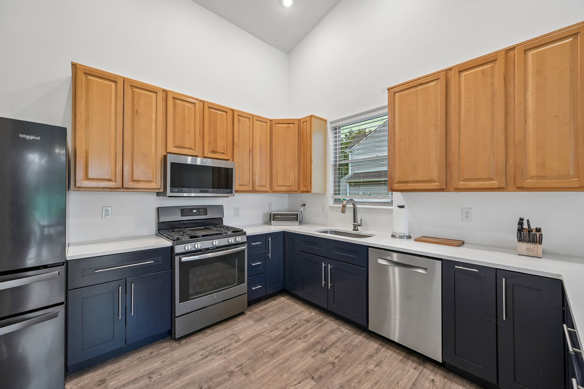 Zephyr Way-S2309-014.jpg